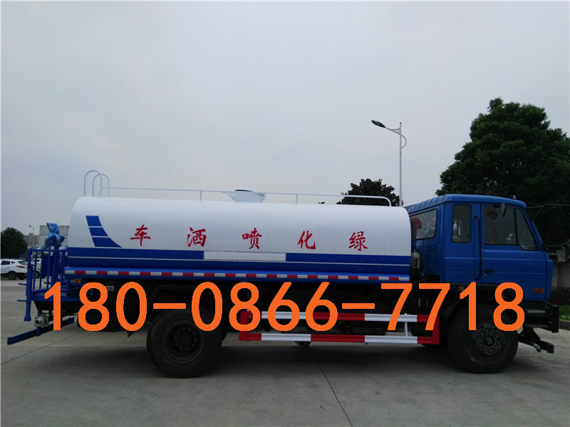 东风153洒水车 (7)